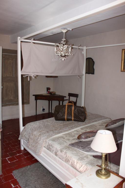Chateau De Vedène Pokoj fotografie